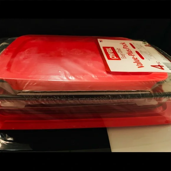 Pyrex - Picture 2 of 3